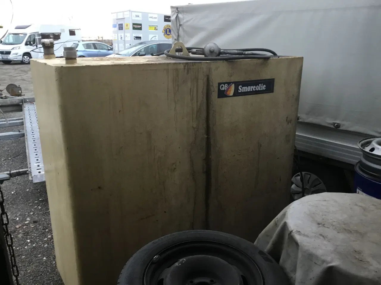 Billede 2 - Olietank 2000 l m pumpe evt diesel eller motorolie