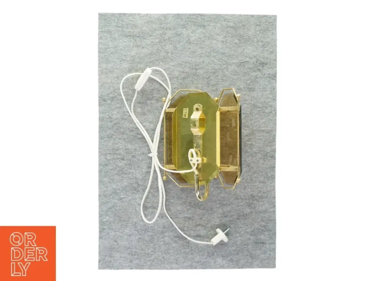 Billede 2 - Væglampe med blomsterprint fra Ukendt (str. LBH: 20x11x25cm)