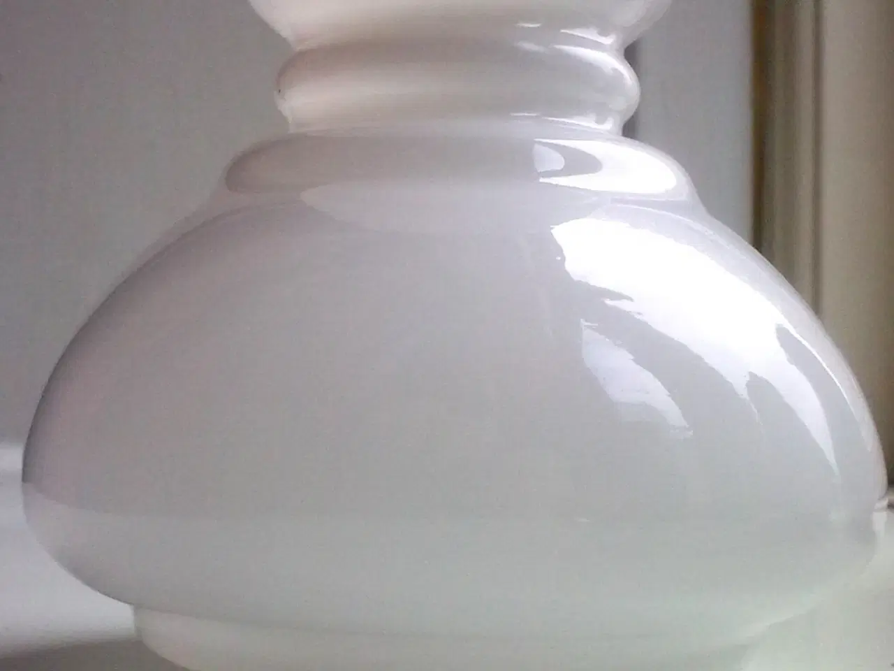 Billede 2 - Opaline ANTIK dansk Holmegaard lampe