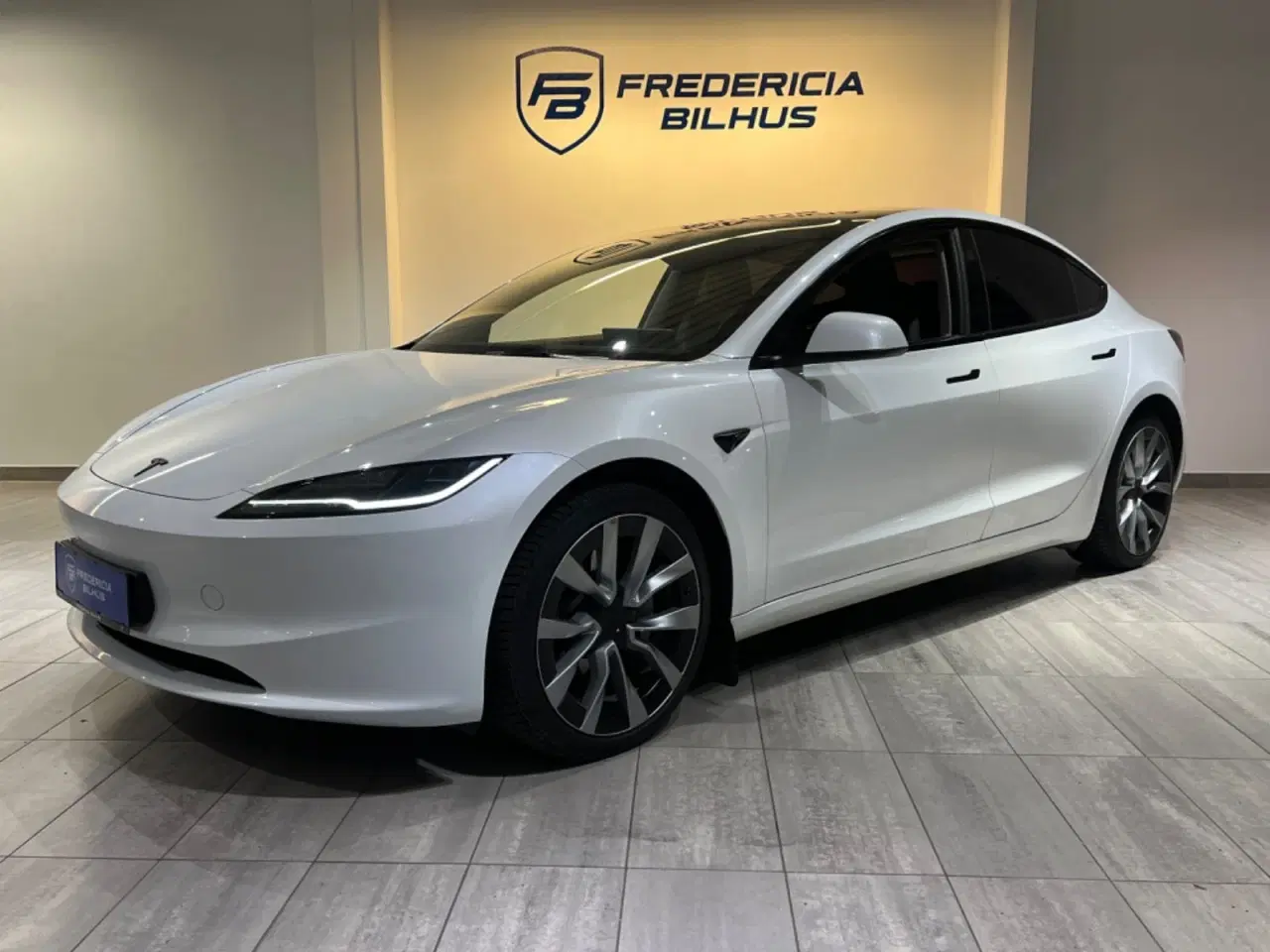 Billede 1 - Tesla Model 3  RWD