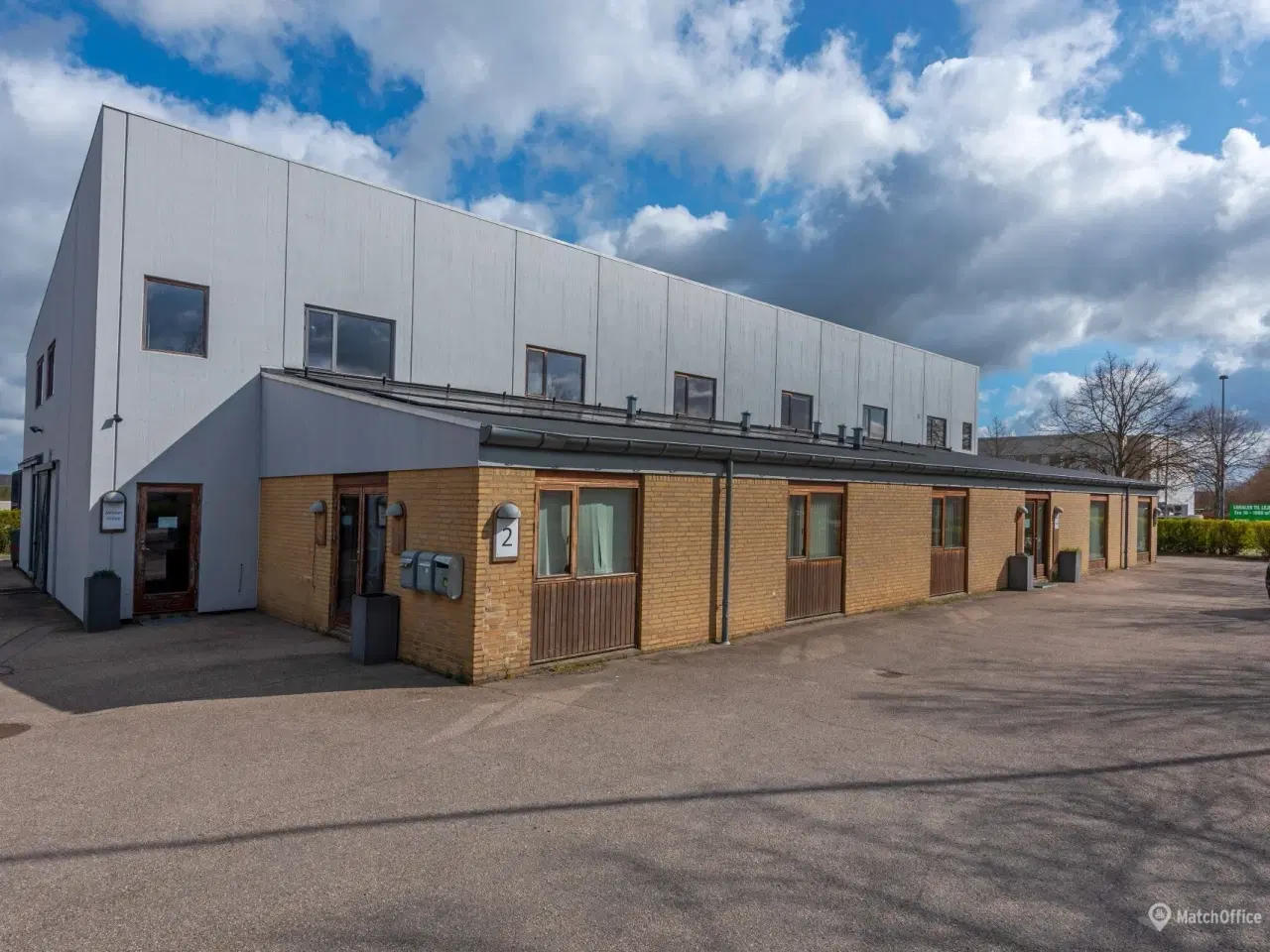 Billede 3 - Indbydende og lyst kontor/showroom med mindre lager.