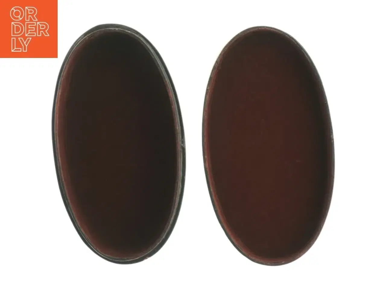 Billede 2 - Oval trææske med rosenmotiv (str. 18,5 x. 10 cm)