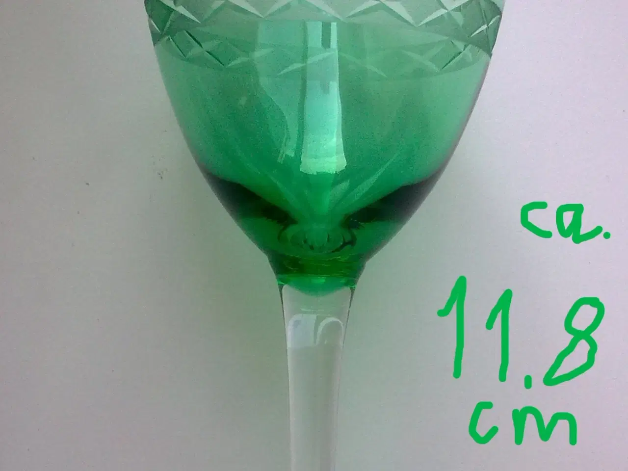 Billede 12 - Champagne sort fod ELLER grøn kumme vinglas