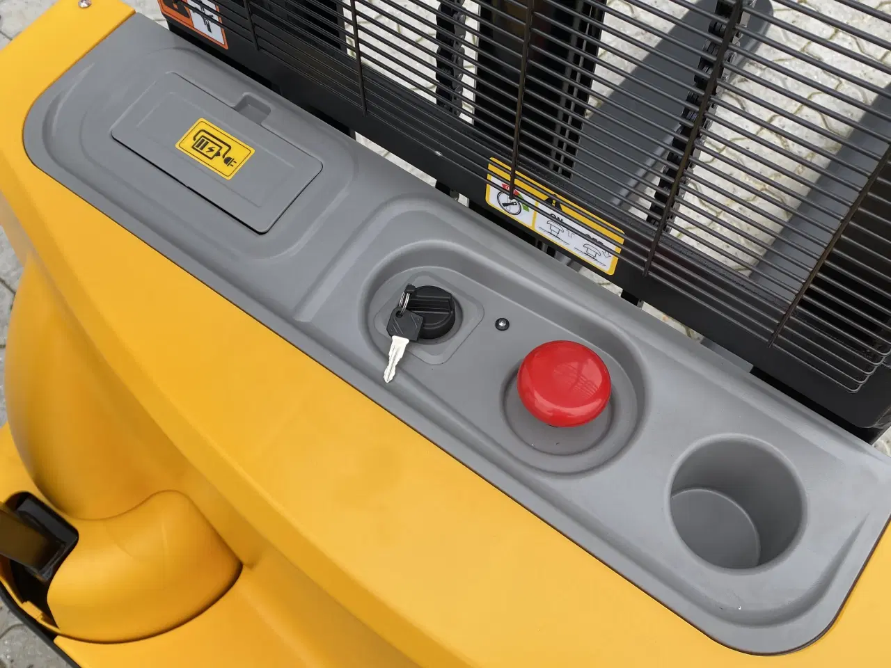 Billede 4 - Elektrisk stabler - fabriksny