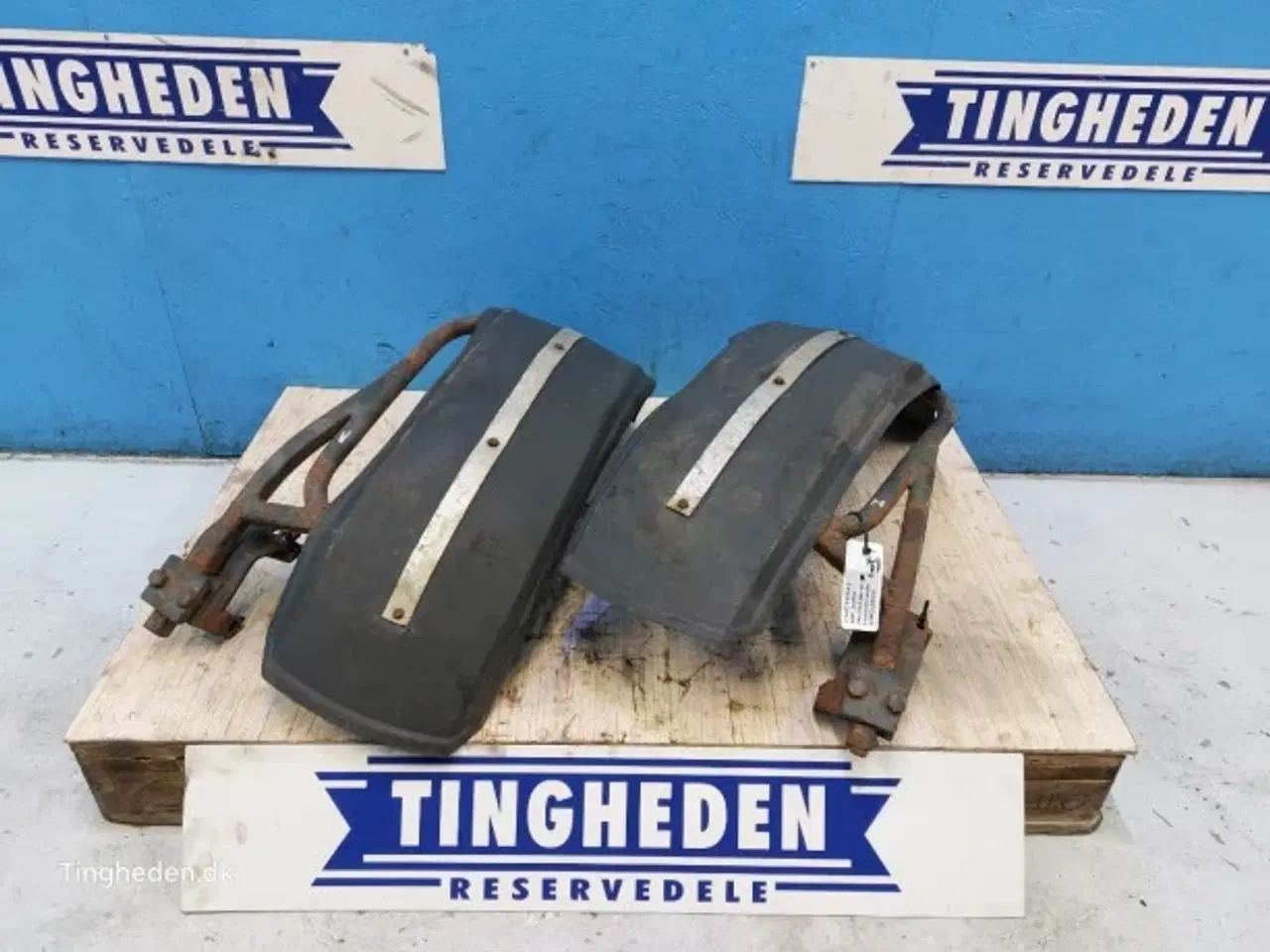 Billede 1 - Massey Ferguson 3060 Hjulskærm Sæt Handmade