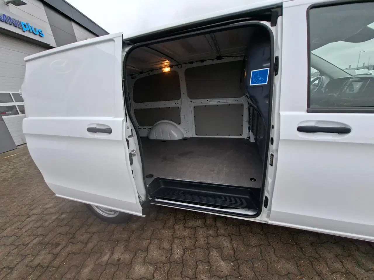 Billede 5 - Mercedes Vito 114 2,0 CDi Kassevogn aut. L RWD