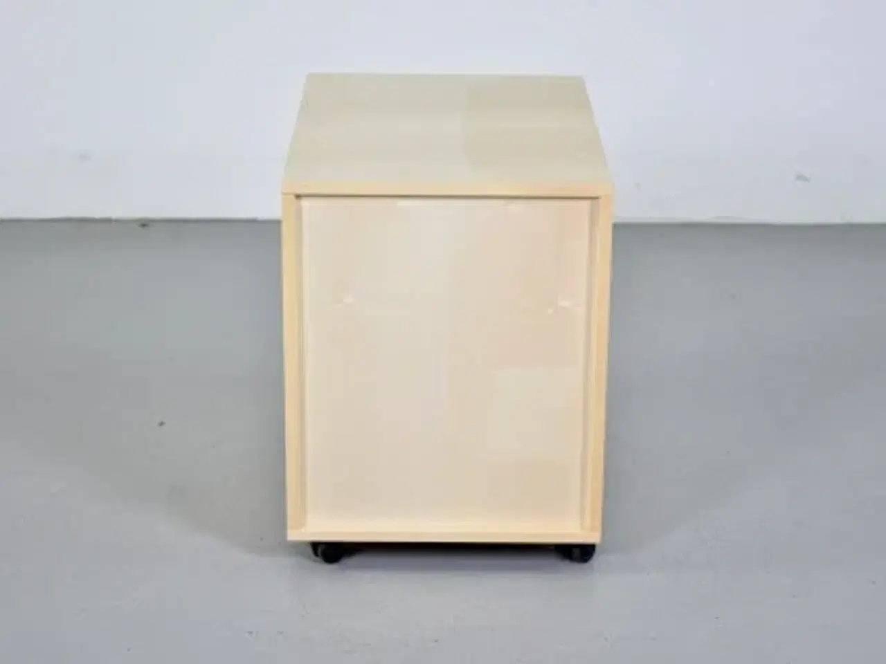 Billede 3 - Cube design quadro skuffekassette i ahorn, tre skuffer