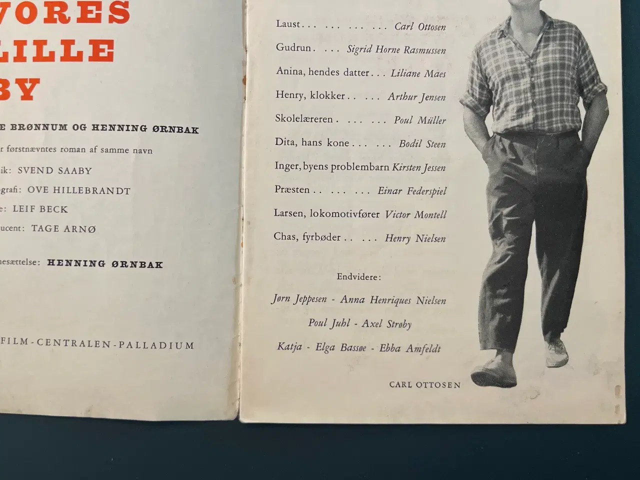 Billede 2 - Vores lille by