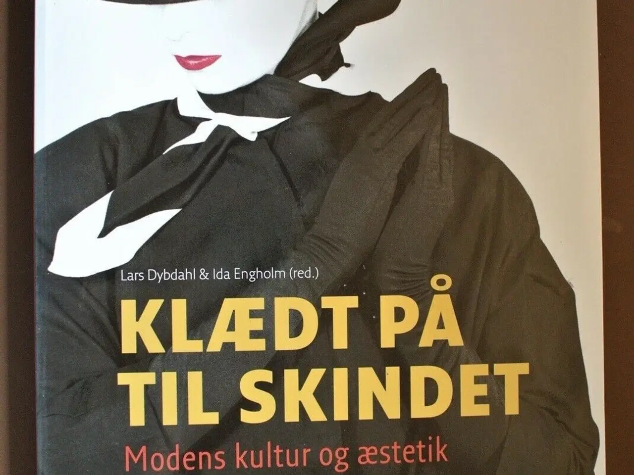 Billede 1 - klædt på til skindet - modens kultur og æstetik, r
