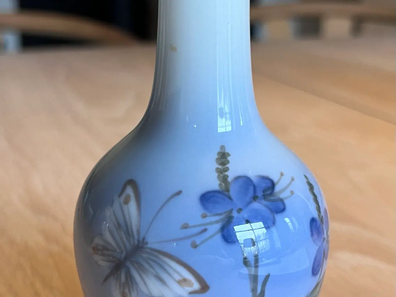 Billede 1 - Royal Copenhagen vase 14 cm