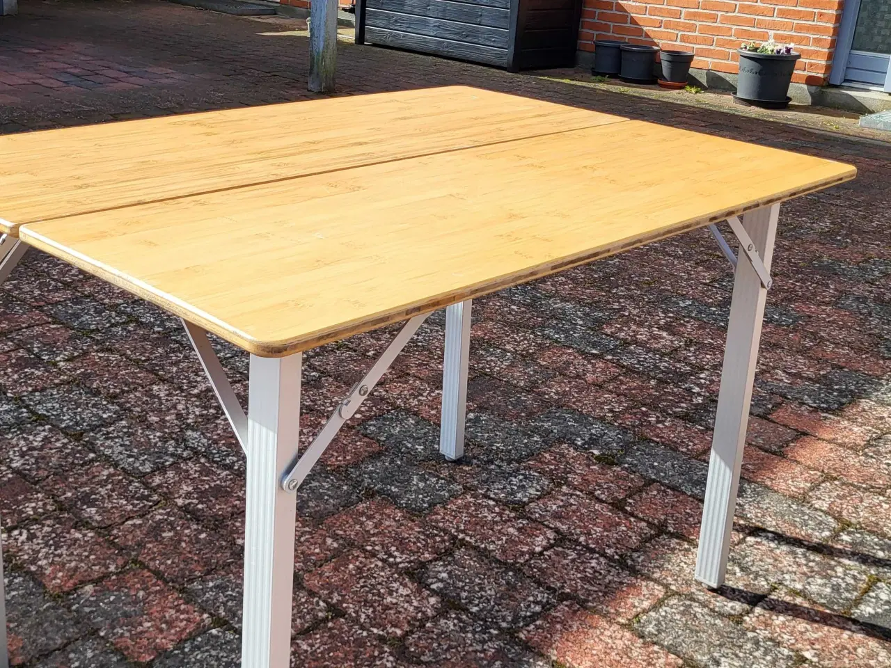 Billede 1 - Campingbord med bambus bordplade 