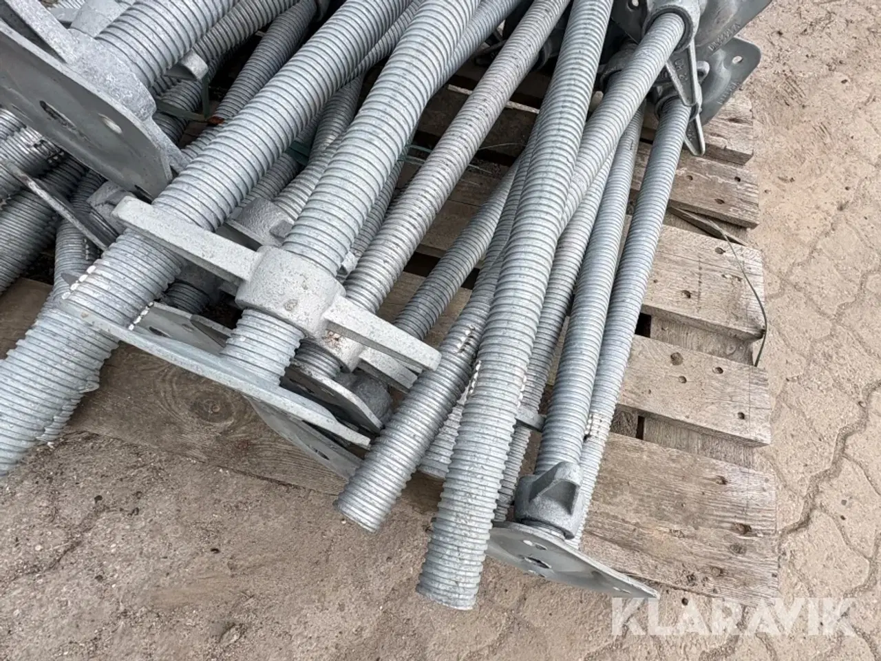 Billede 10 - Stilladsben 25 styk