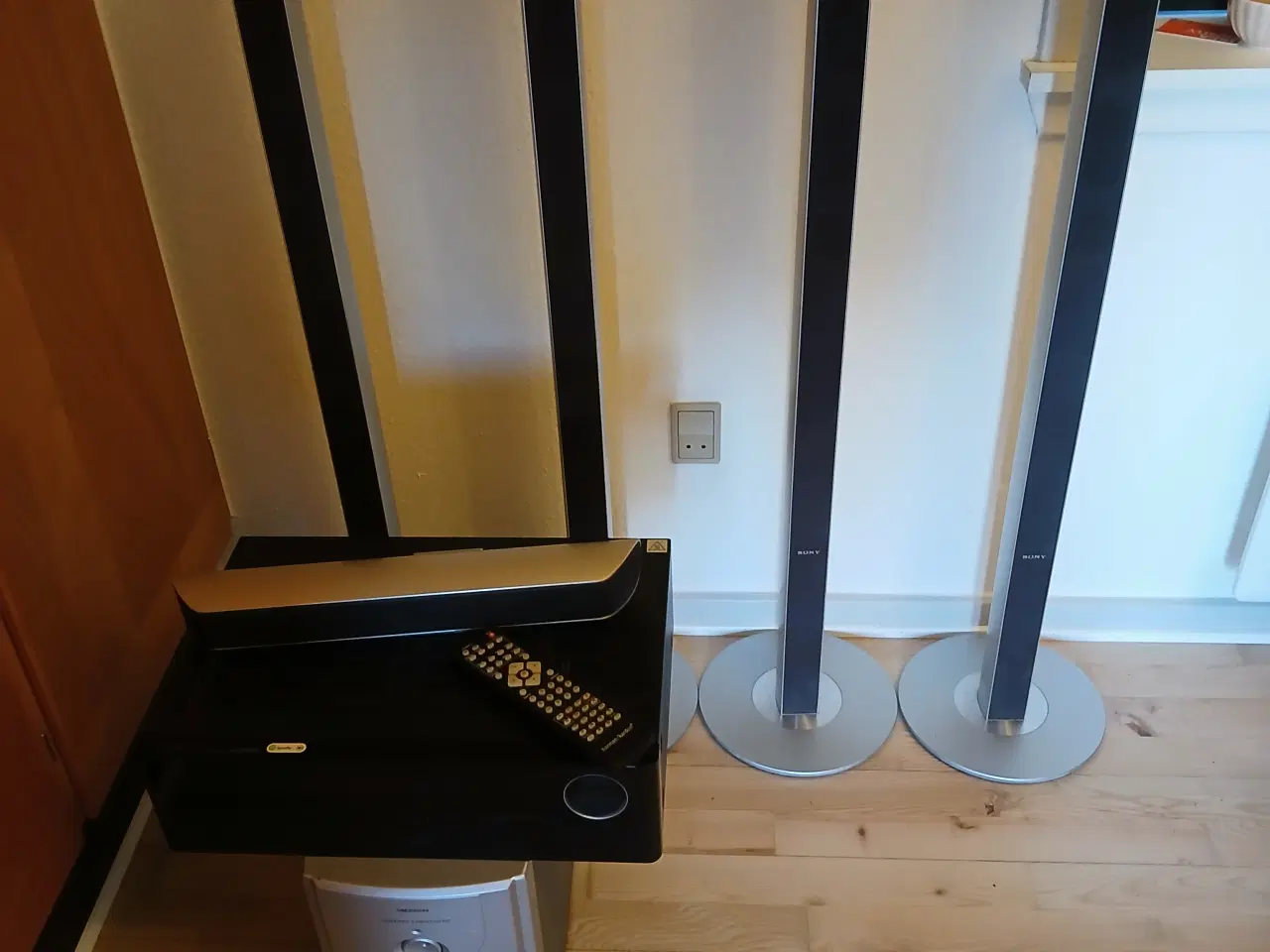 Billede 4 - Harman Kardon revi (Defekt) + surround højtalere