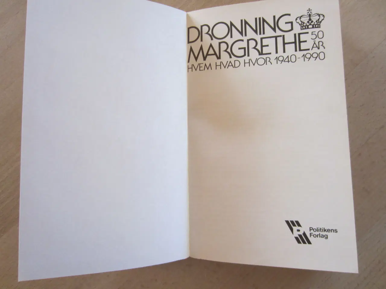 Billede 3 - Bog - Dronning Margrethe - 50 år