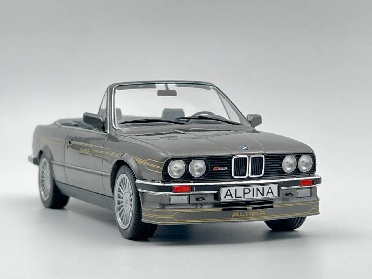 Billede 6 - 1987 BMW Alpina C2 2,7 E30 Cabriolet 1:18