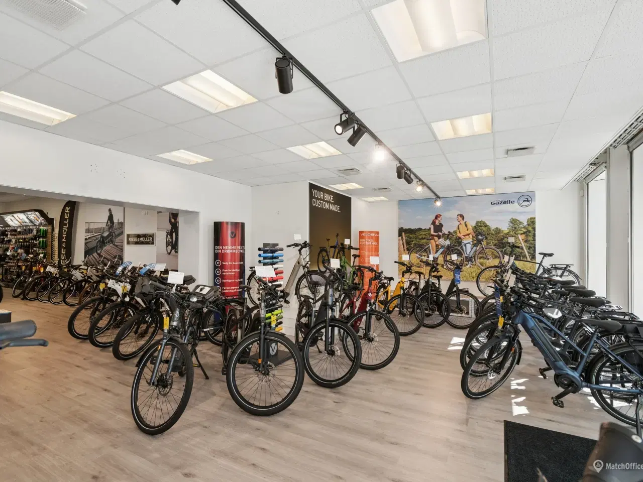 Billede 5 - Velbeliggende butikslejemål med god eksponering