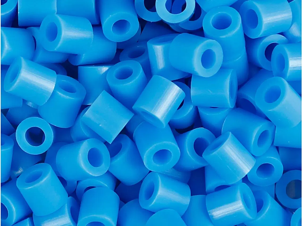 Billede 1 - Blå Rørperler 5x5 mm - 6000 stk. til Kreative Projekter