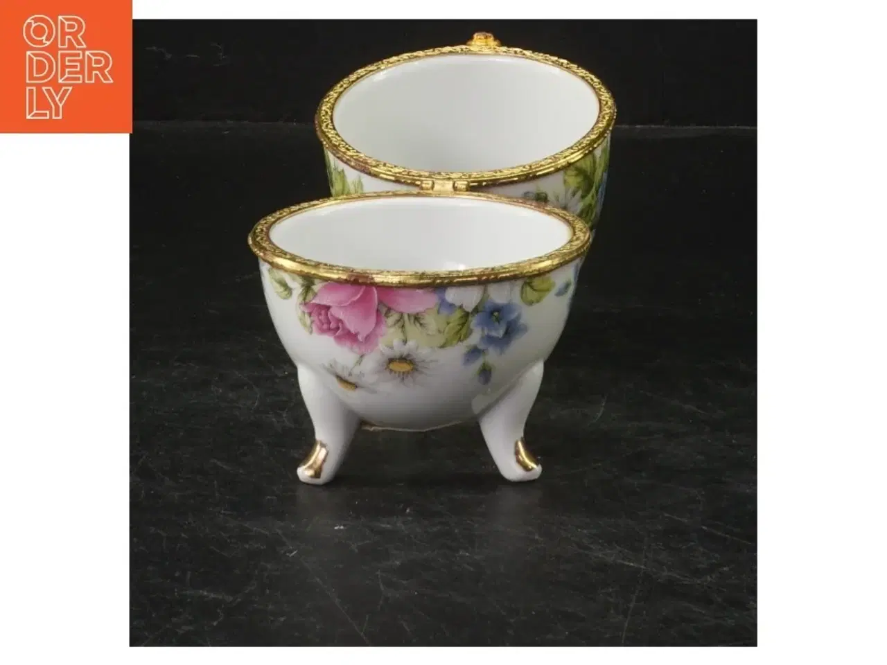 Billede 5 - Porcelænsæg med blomster fra Tiger (str. 13 cm)