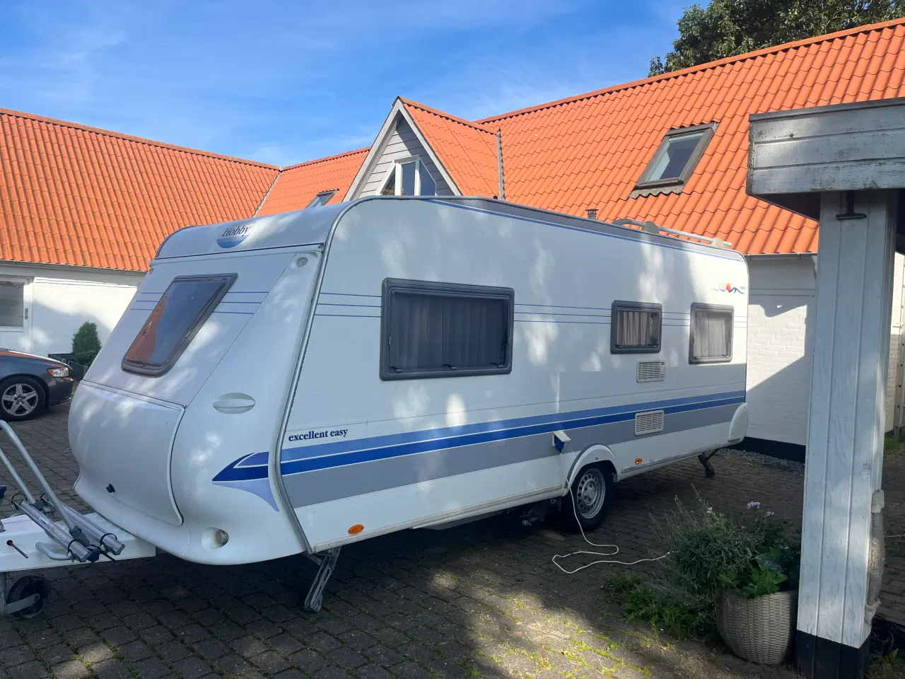 Billede 2 - Flot og velholdt campingvogn.