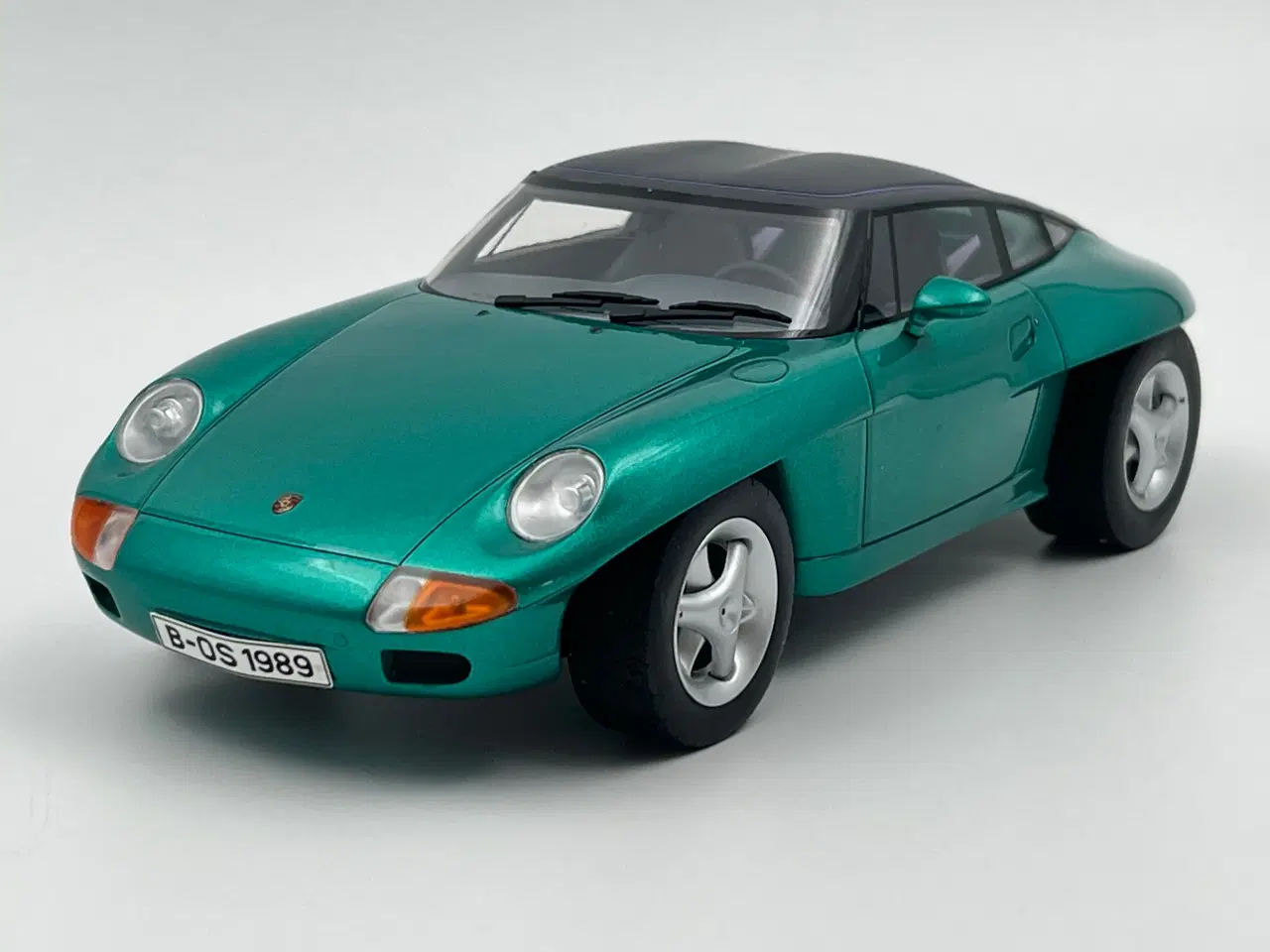 Billede 2 - 1989 Porsche Panamericana Concept 1:18