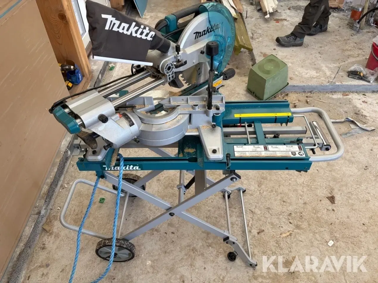 Billede 4 - Kap-/geringssav med stativ Makita LS1110F