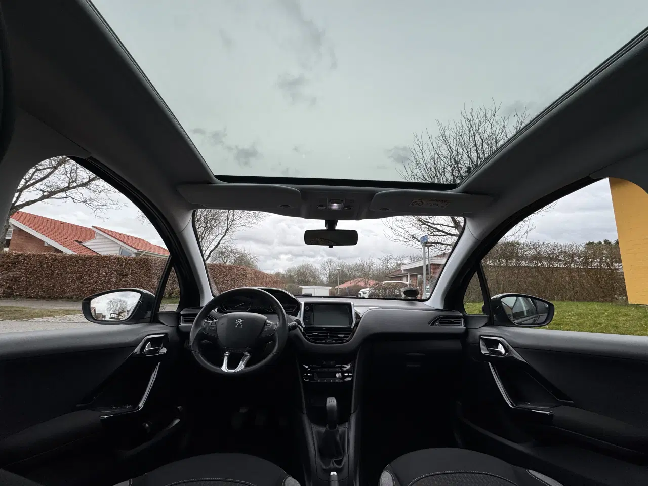 Billede 9 - Peugeot 208 33,3 km/l