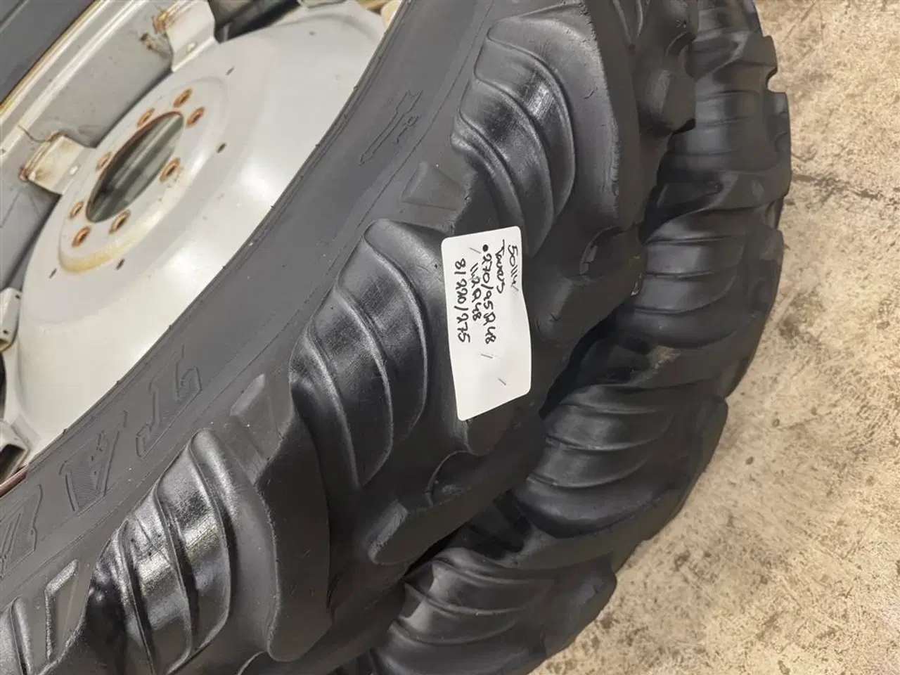 Billede 3 - - - - 270/95R48