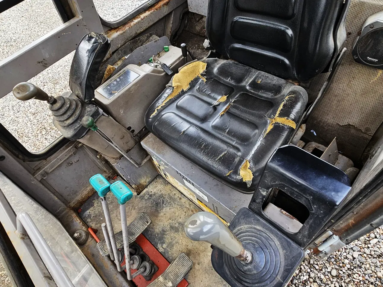 Billede 15 - Takeuchi TB015 / MOMSFRI / skovlsæt