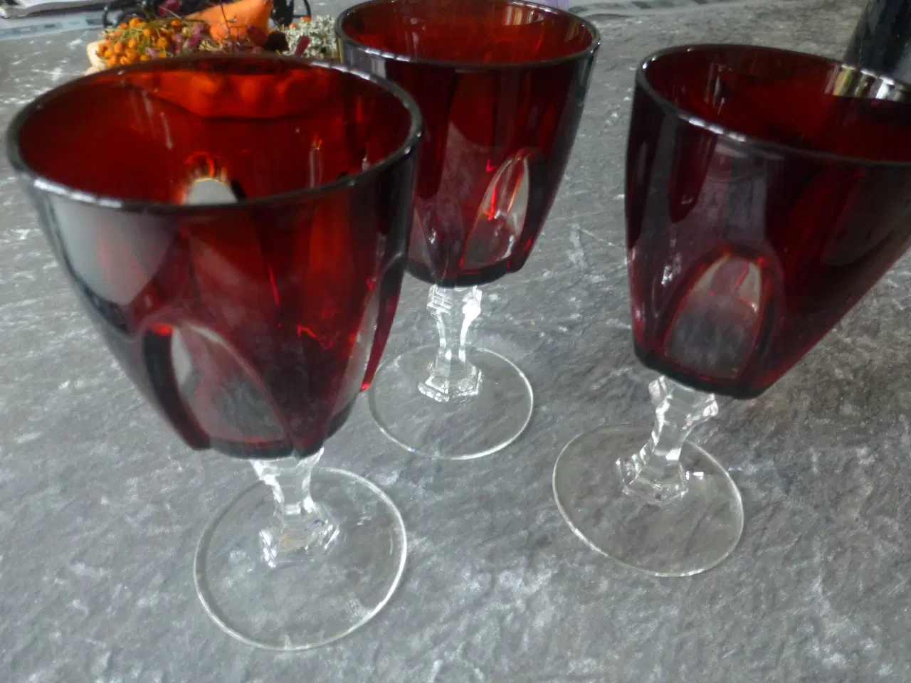 Billede 2 - Røde Franske Vin Glas H 13 cm Ø 6,5 Intakte