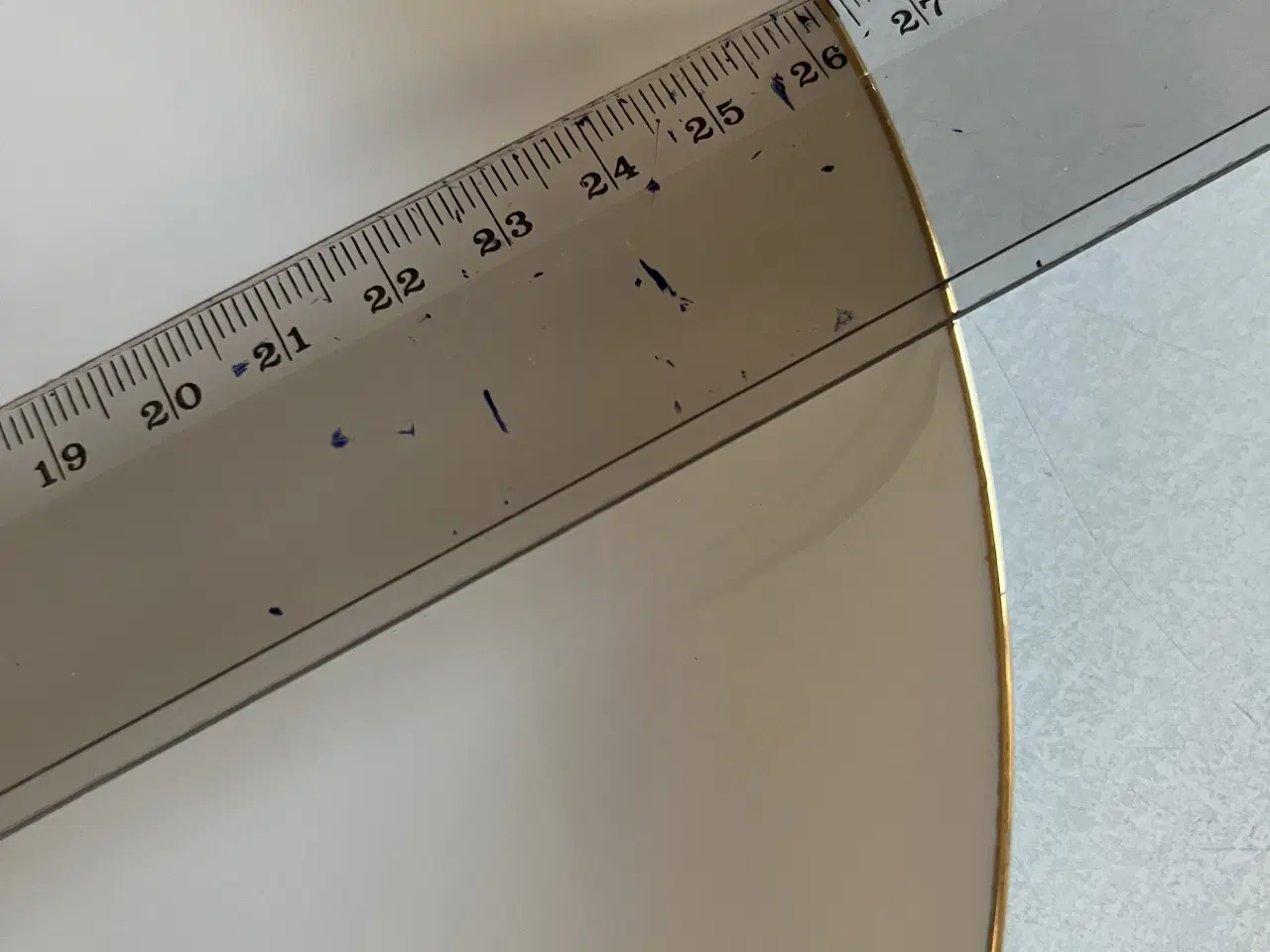 Billede 4 - Rundt fad med liljekonval fra Bavaria 