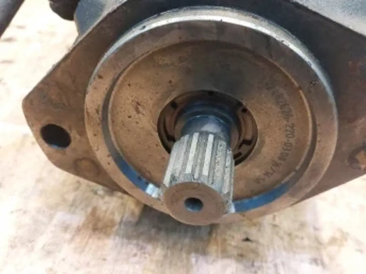 Billede 4 - JCB 4CX Oliepumpe 332/G4204 R902460366