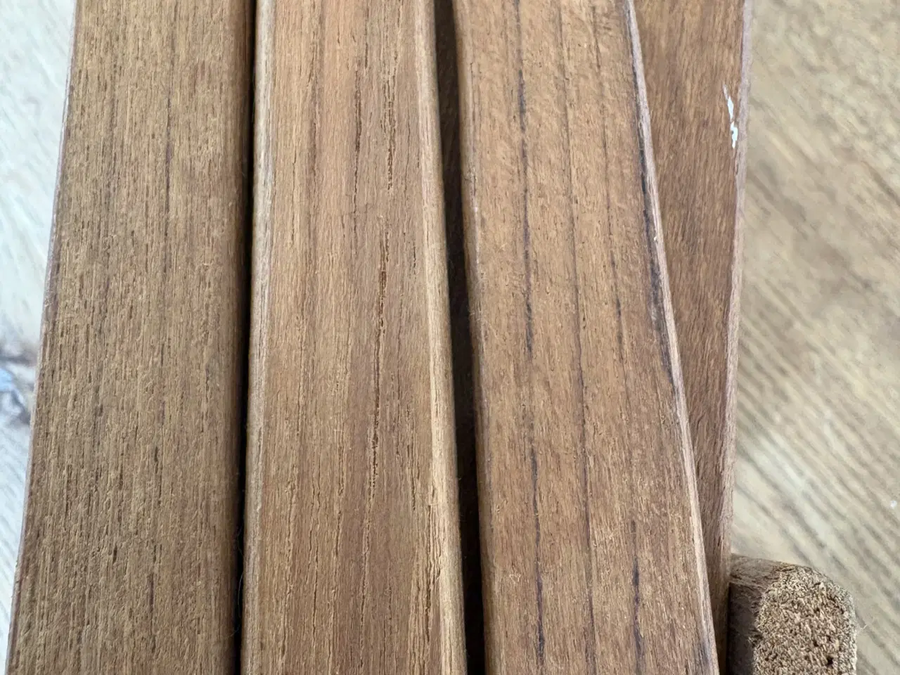 Billede 5 - Vintage Vinreol i Massiv Teak – Mid-Century Modern