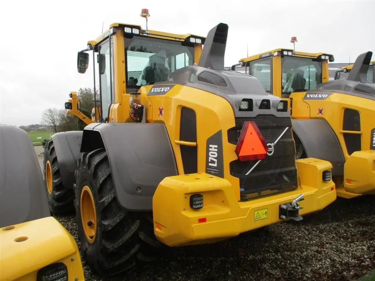 Billede 21 - Volvo L 70 H H2 BEMÆRK MED GARANTI FRA VOLVO FREM TIL DEN 18.6.2026. AGRICULTURE DK-maskine med lang arm, Co-Pilot & med 750mm Michelin MEGA X BIB hjul.