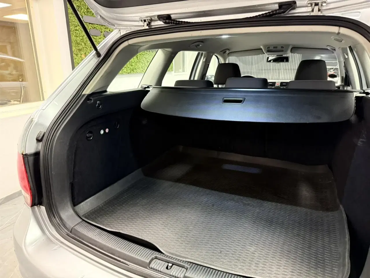 Billede 11 - VW Golf Variant 1,9 TDI DPF Trendline 105HK Stc