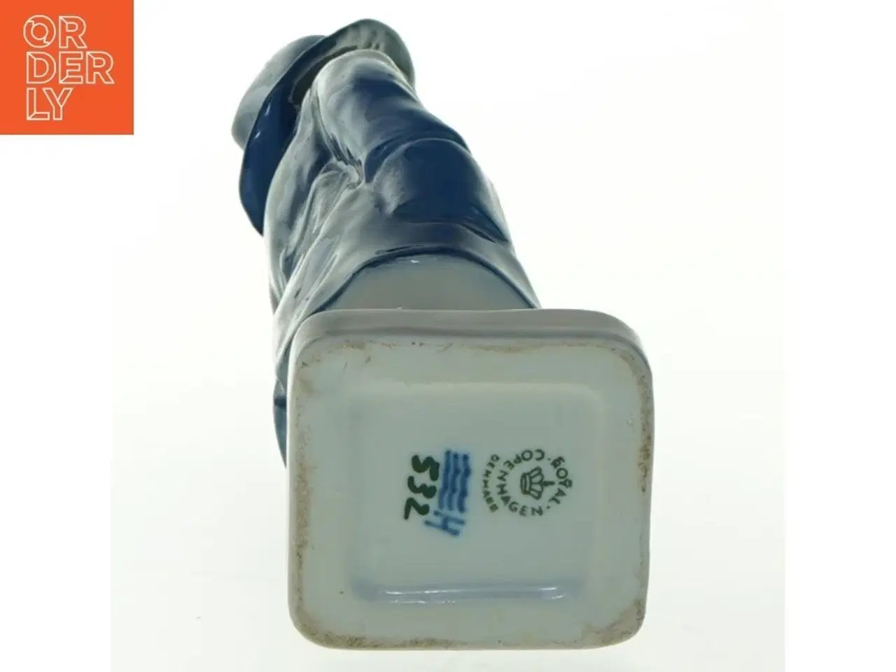 Billede 2 - Royal Copenhagen porcelænsfigur (str. 19 cm) fra Royal Copenhagen