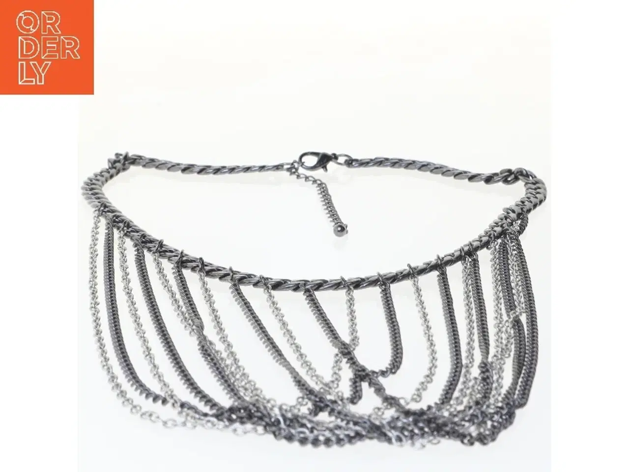 Billede 2 - Sort halskæde med kæder (str. 50 cm)