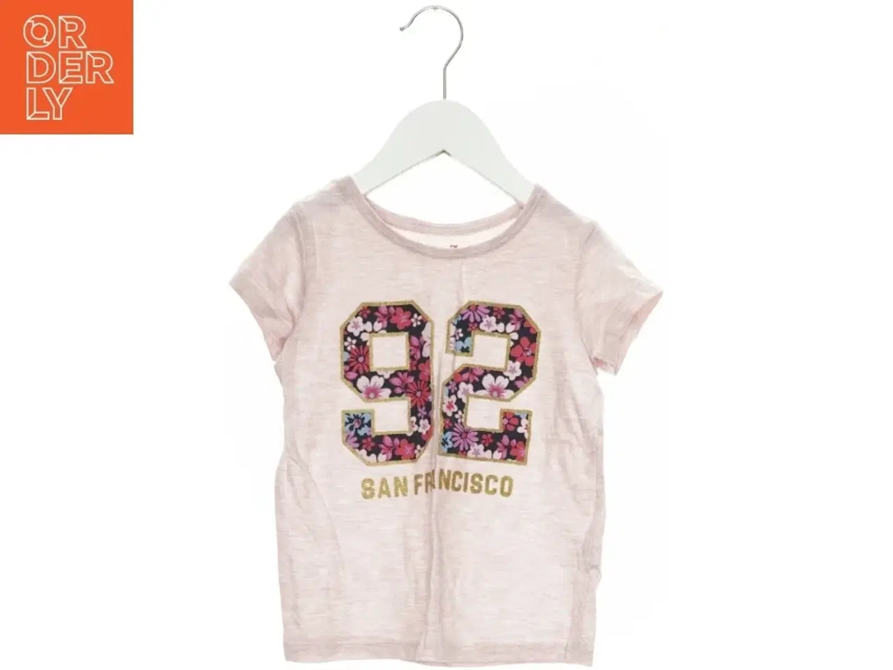 Billede 1 - T-Shirt fra Primark (str. 110 cm)
