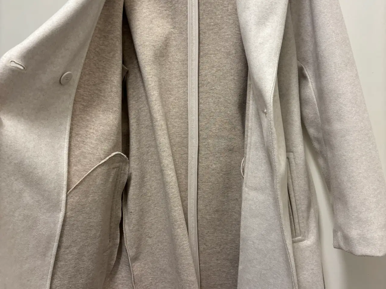 Billede 5 - Zara Soft Hoodie Coat – Str. L