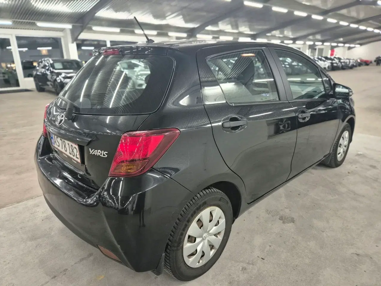 Billede 5 - Toyota Yaris 1,0 VVT-I T1 69HK 5d