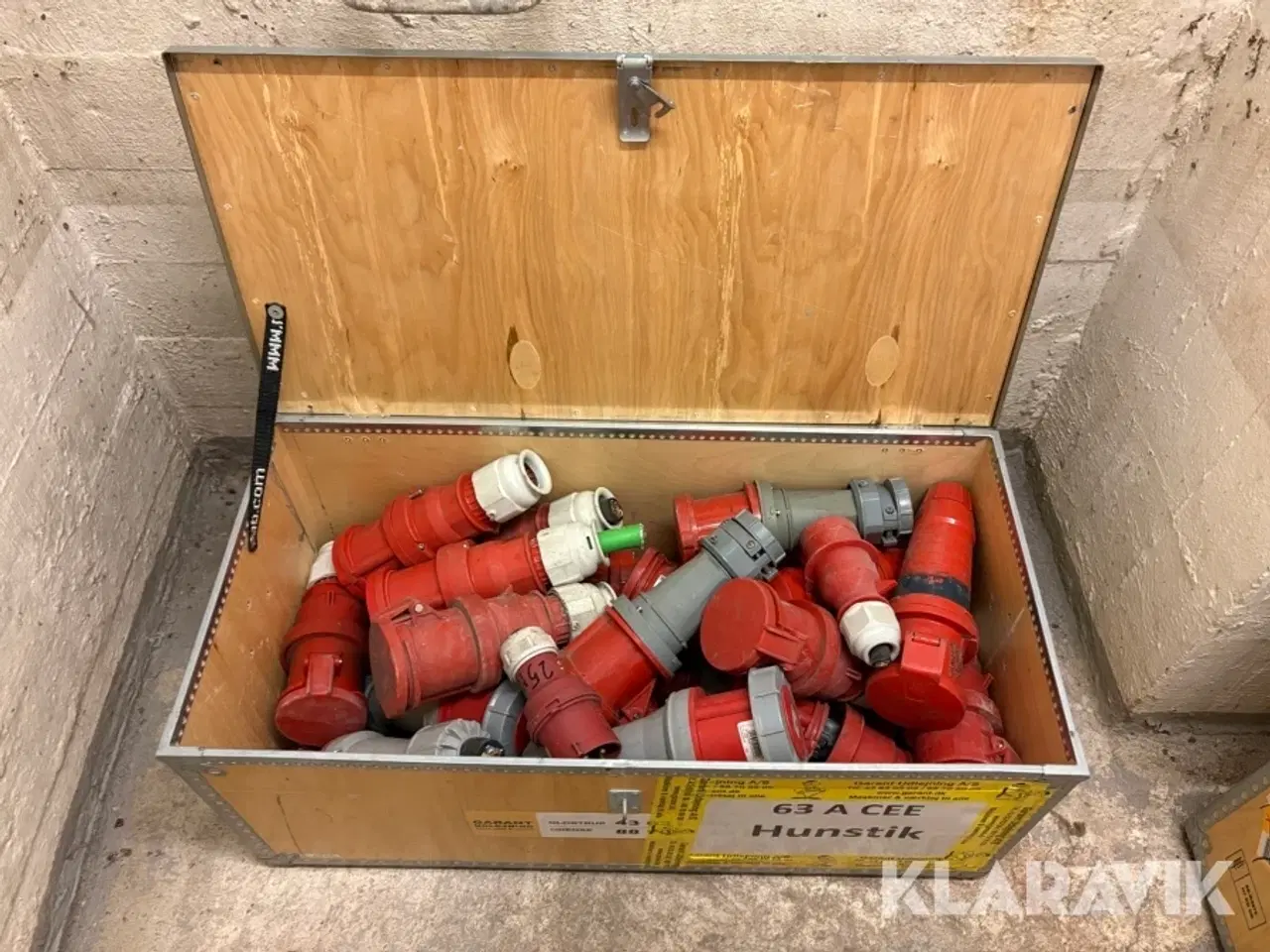 Billede 6 - Assorterede stik - 4 kasser