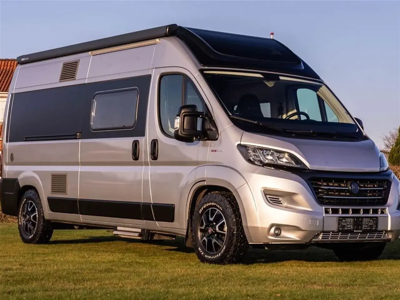 Billede 21 - 2020 - Benimar Benivan 145   Kompakt luksus med fuldt udstyr