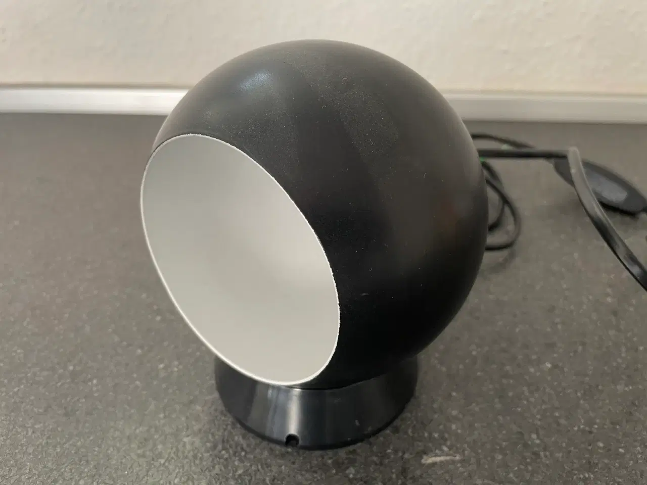 Billede 1 - Magnetlampe Led