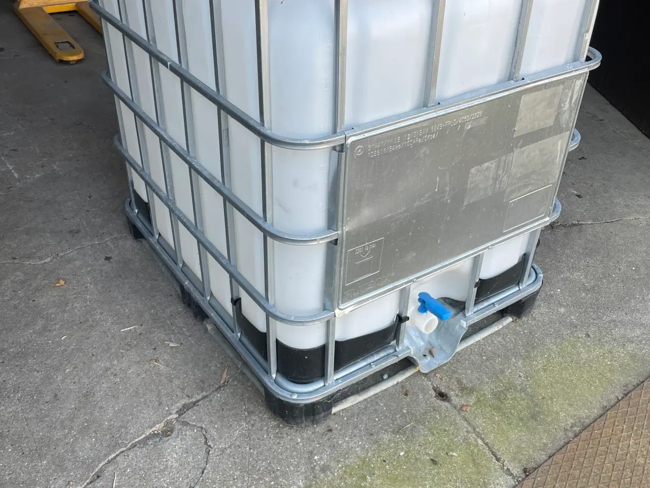 Billede 1 - Vandtank 1000 liter som ny