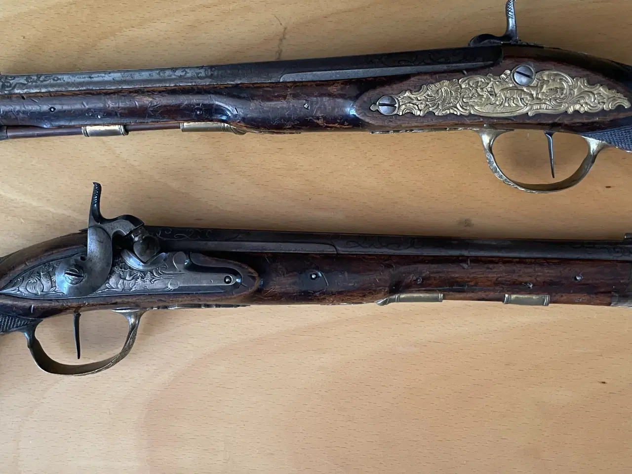 Billede 2 - Flot og sjælden sæt ex. Flint percusions pistoler