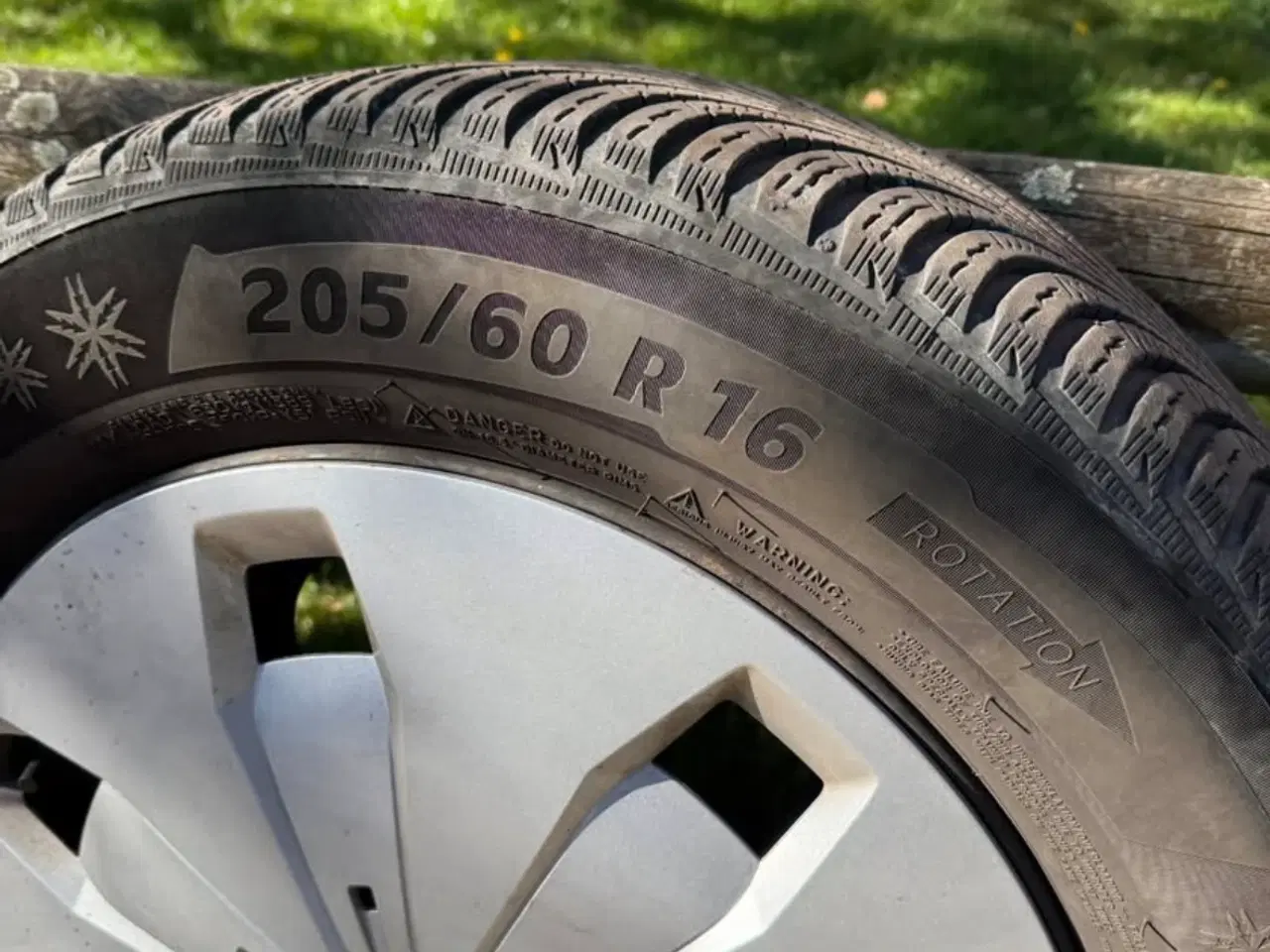 Billede 2 - Michelin Alpin vinterdæk med fælge 205/60 R16