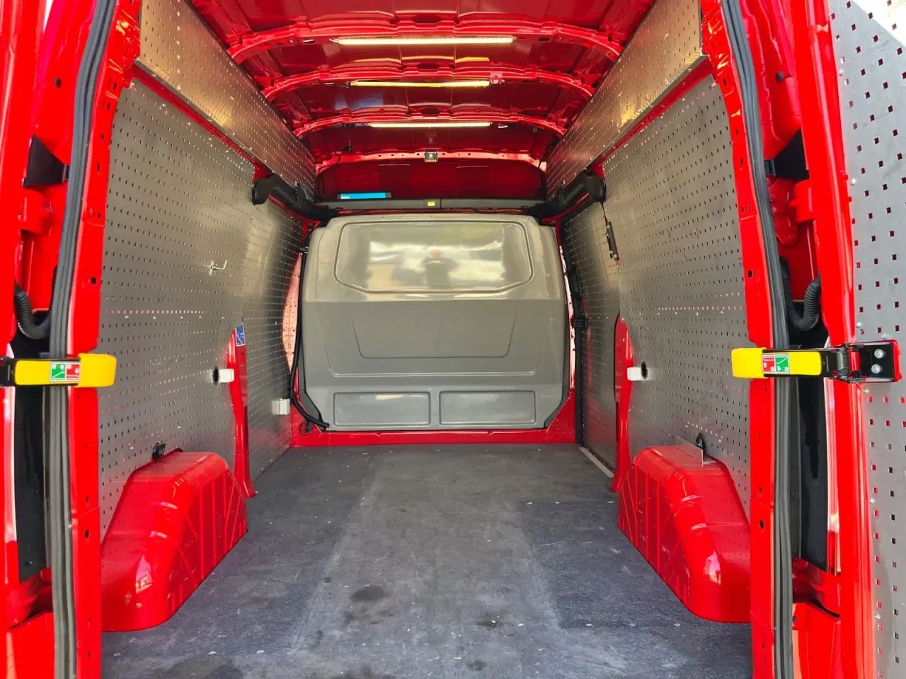 Billede 9 - Ford Transit Custom 320L 2,0 TDCi 170 Trend aut.