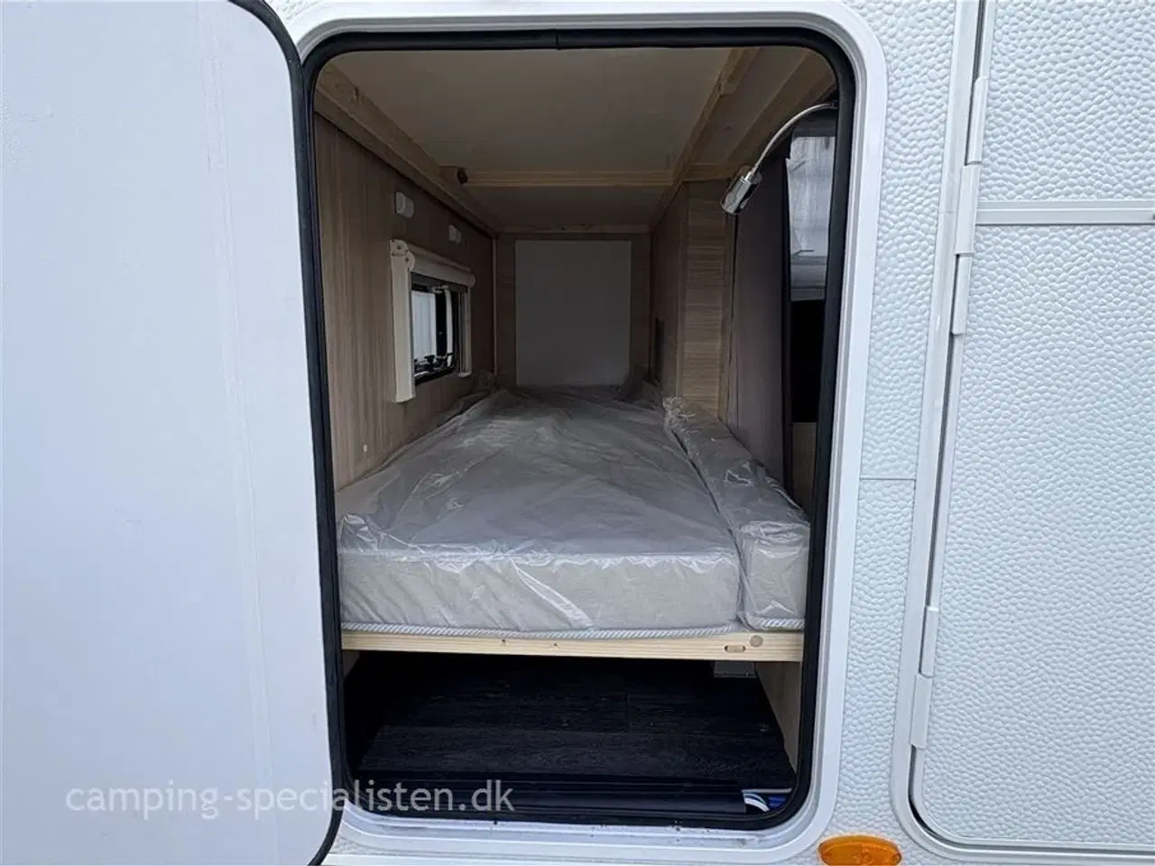 Billede 15 - 2023 - Caravelair ALBA 426 Family   Caravelair Alba 426 Family 2023 - Se den nu Camping-Specialisten.dk