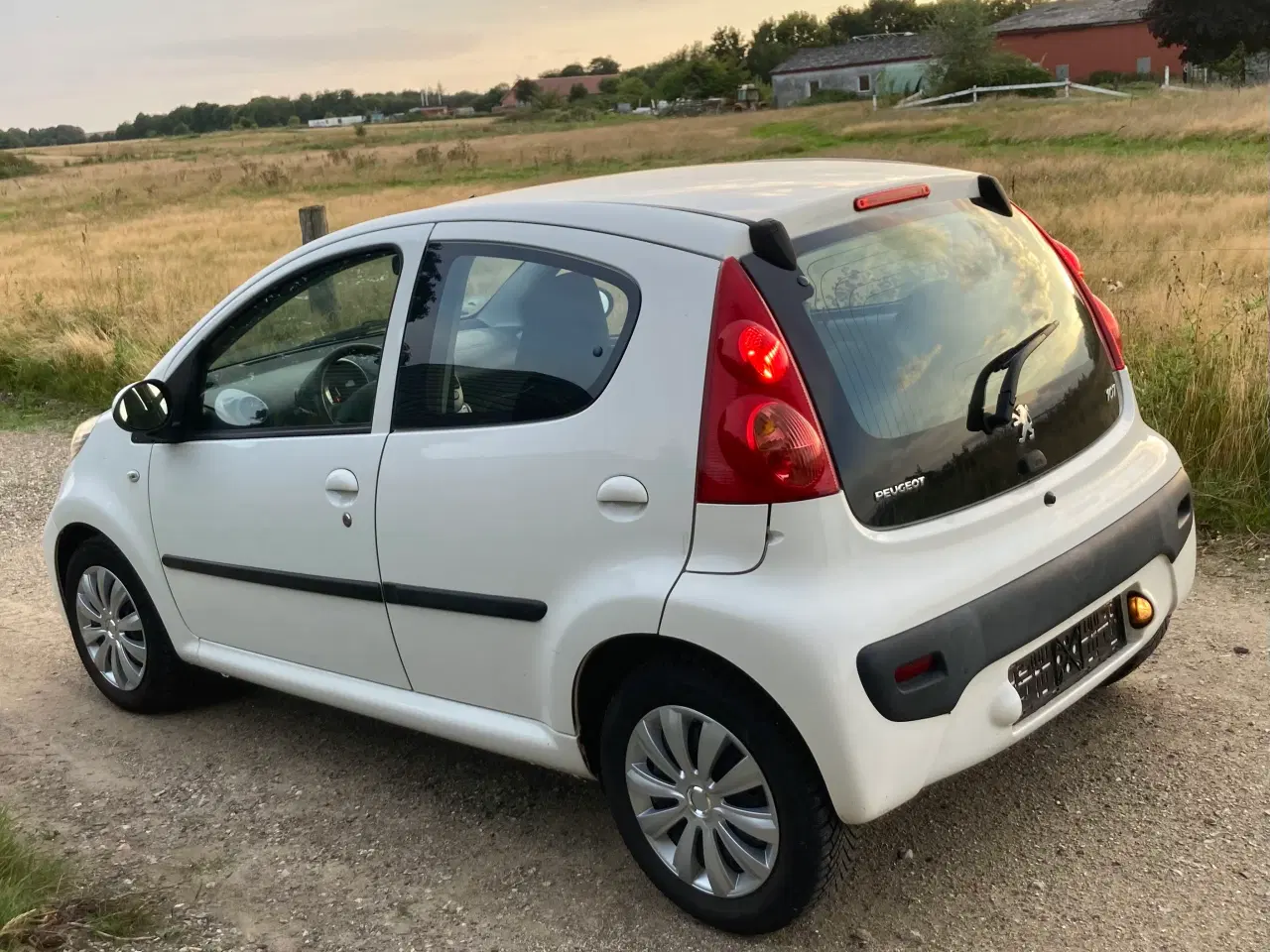 Billede 7 - Nysynet Peugeot 107 2010 Lavt km 
