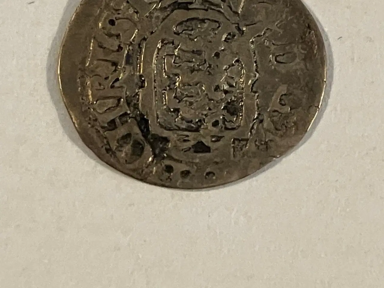 Billede 2 - 2 Skilling 1632 - Dårlig stand