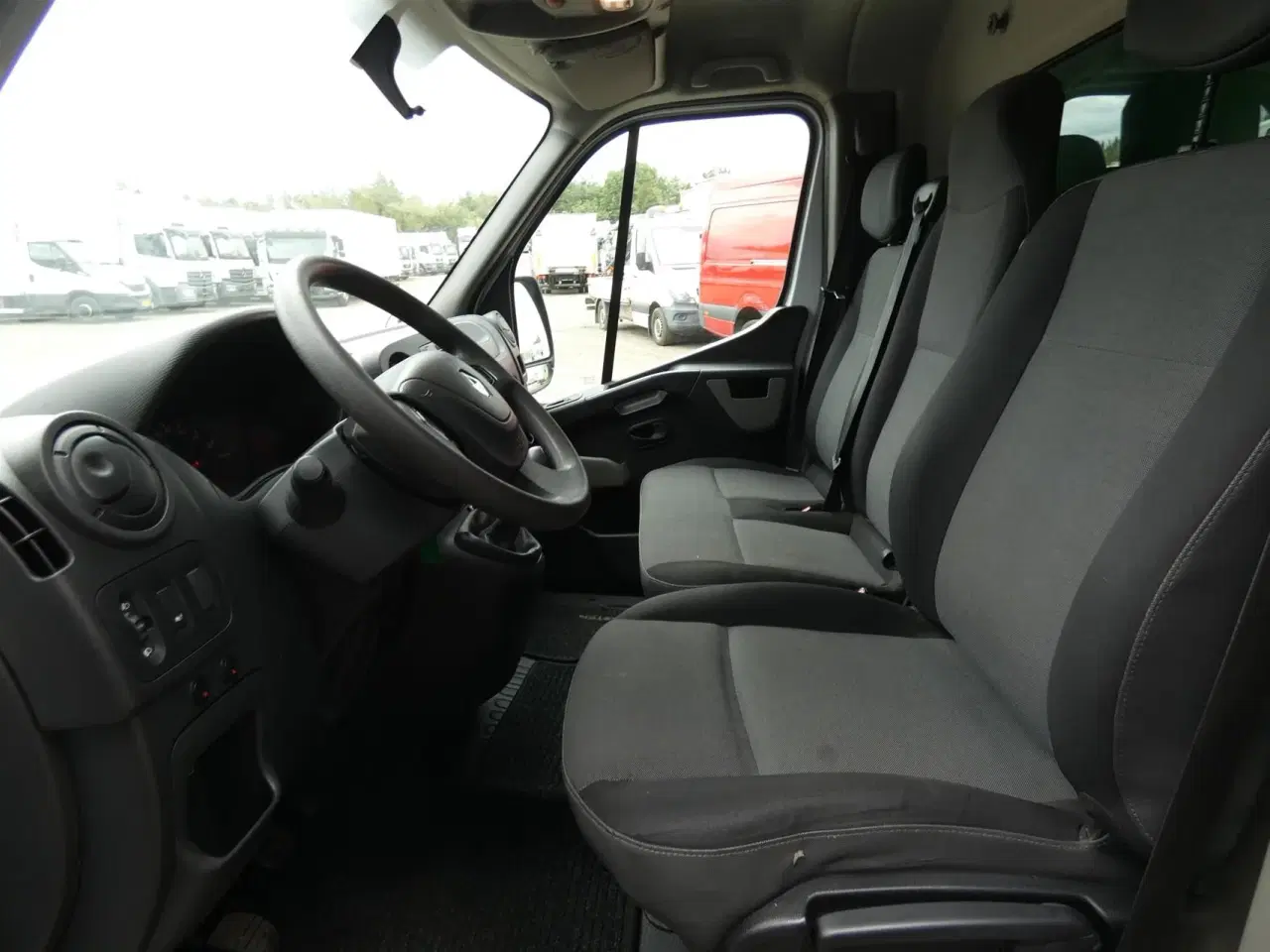 Billede 8 - Renault Master T35 L3H1 2,3 DCI tvillingehjul start/stop 165HK Ladv./Chas. 6g